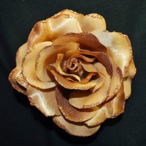 Růže 02 - hnědá s leskem a