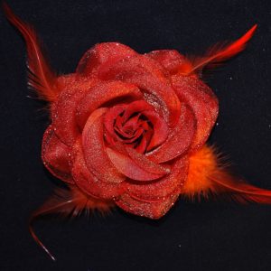 Růže 09 tmavě oranžová s peříčky 9cm